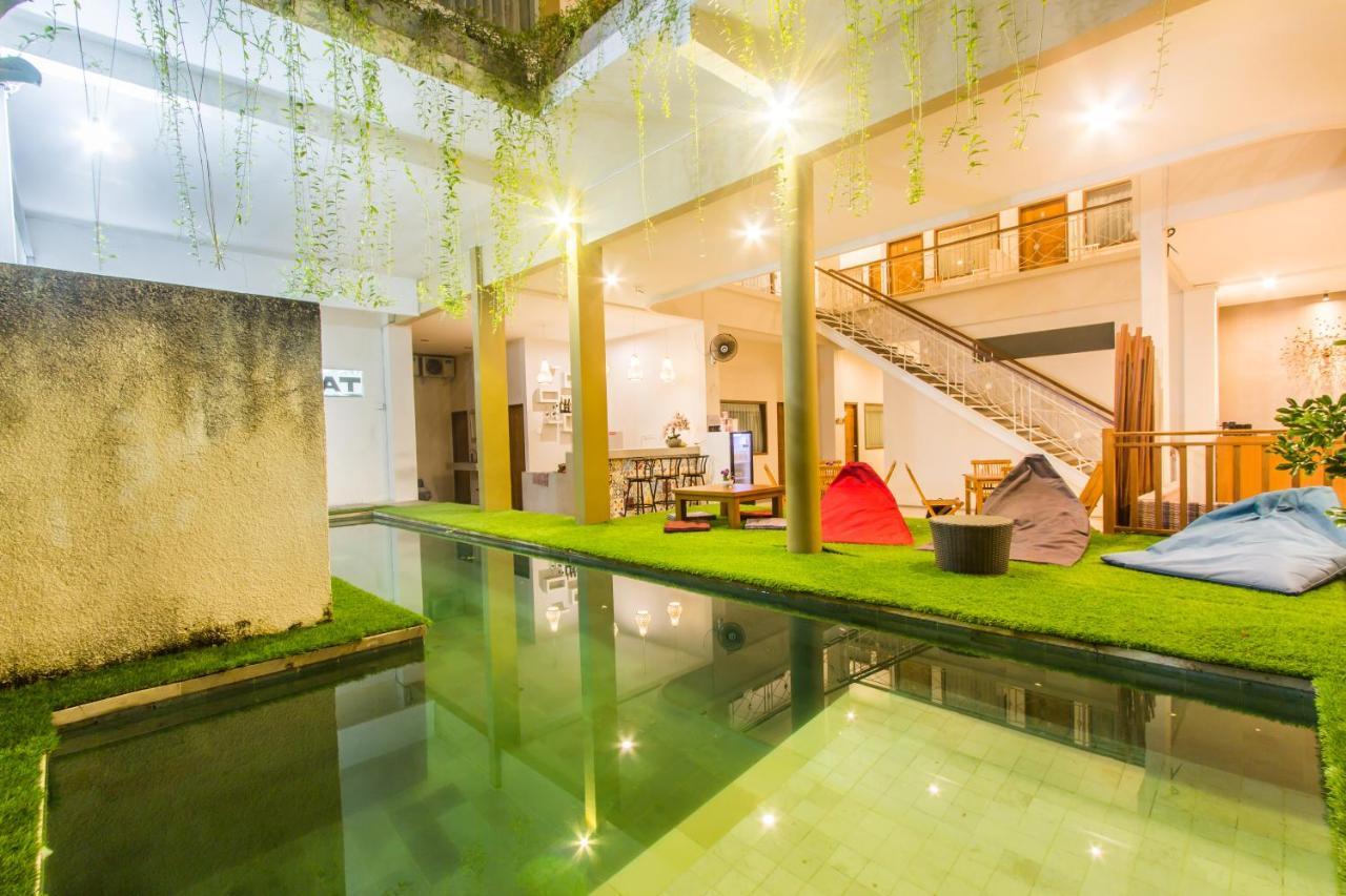 Kuta Suci Guest House Extérieur photo